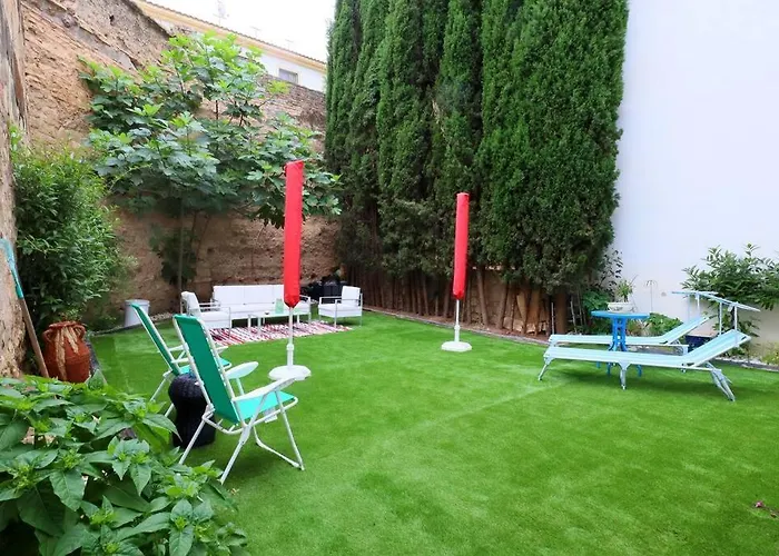 Casa De Patios Amurallados * قرطبة