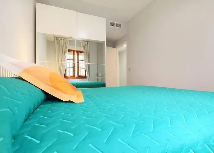 Casa De Patios Amurallados Cordoba