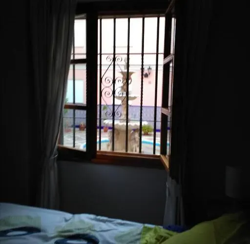 Casa De Patios Amurallados דירה