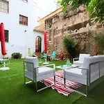 Casa De Patios Amurallados Apartment